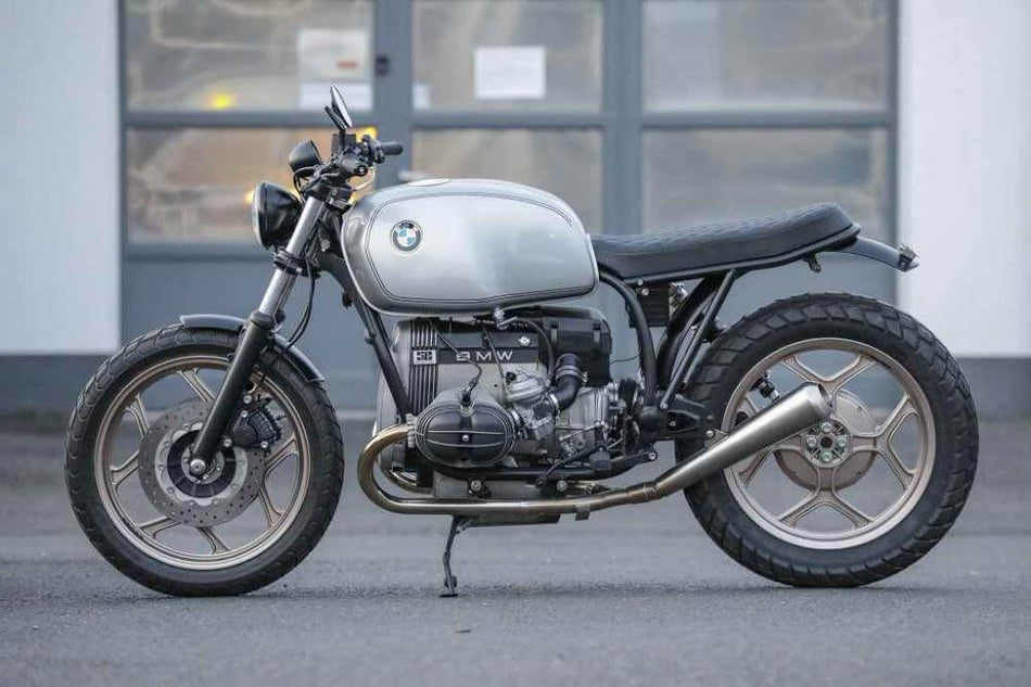 Concept bike BMW Roadster SE in argento speciale