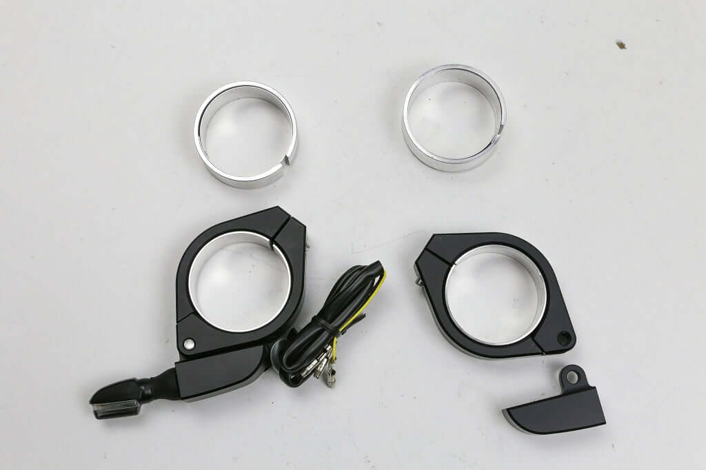 Blinkerhalter Set für Gabelrohre 38-41mm