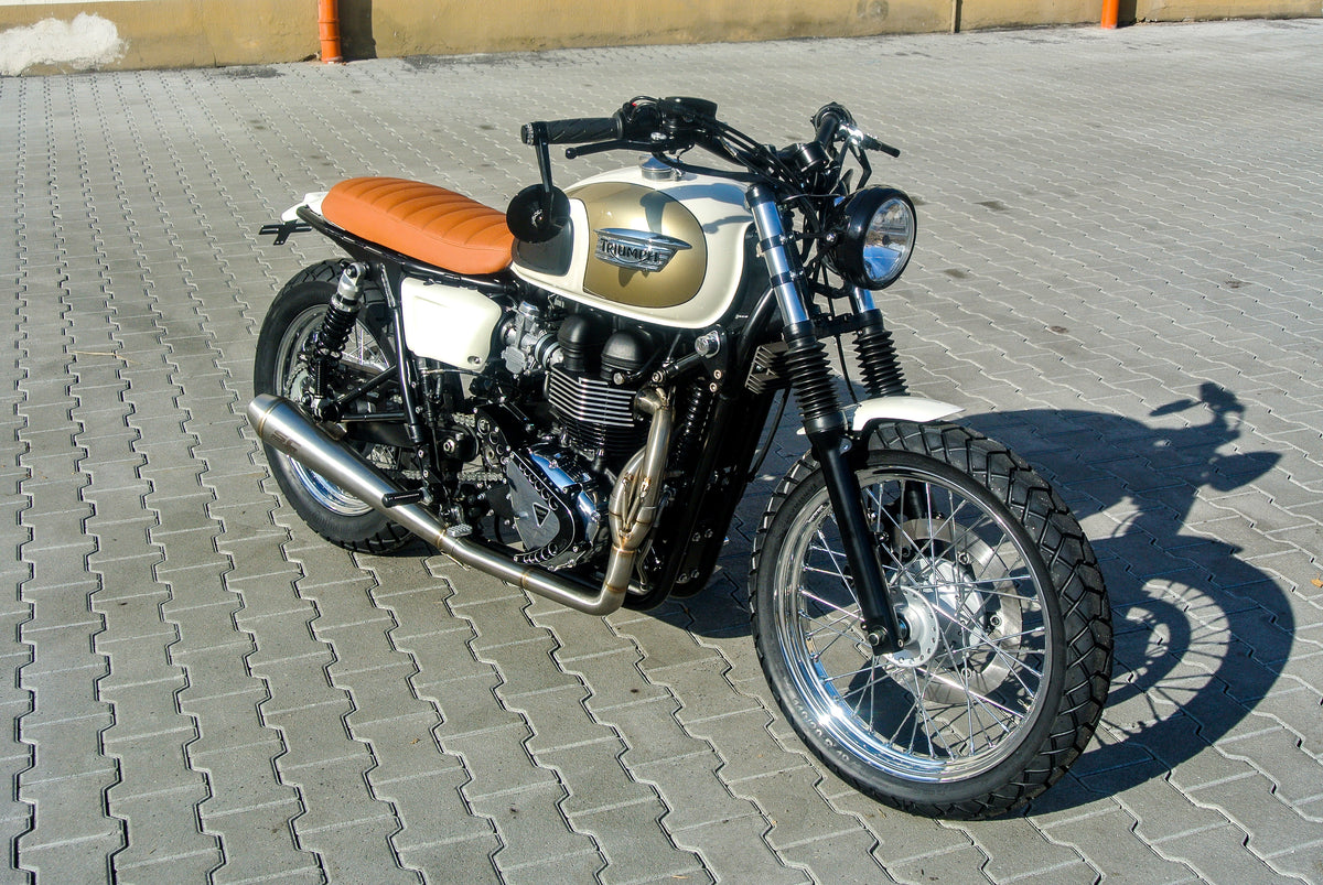 Triumph Bonneville SE trasformazione Roadster