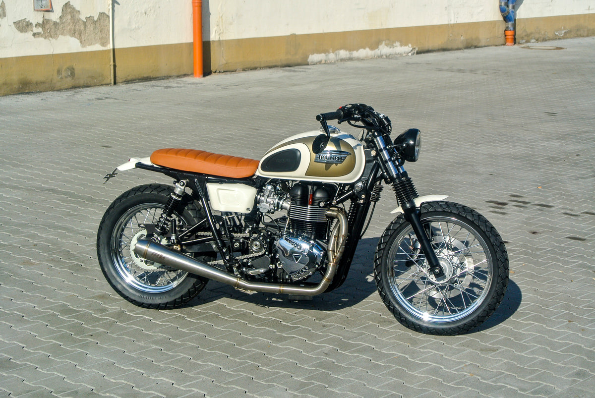 Triumph Bonneville SE trasformazione Roadster