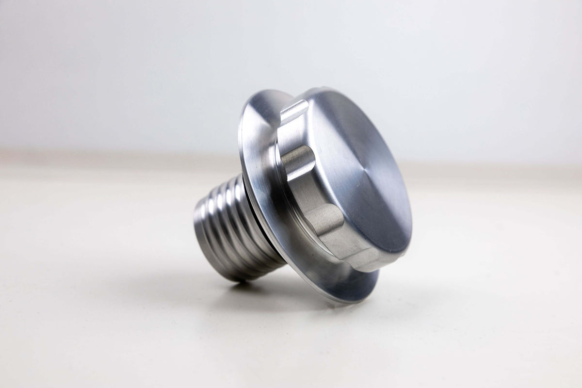 SE screw-on CNC-machined fuel cap for BMW 2-valve models