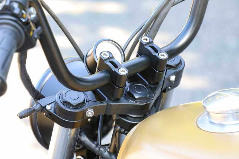 BMW Bobber SE コンセプトバイク オールドスクール ベージュ