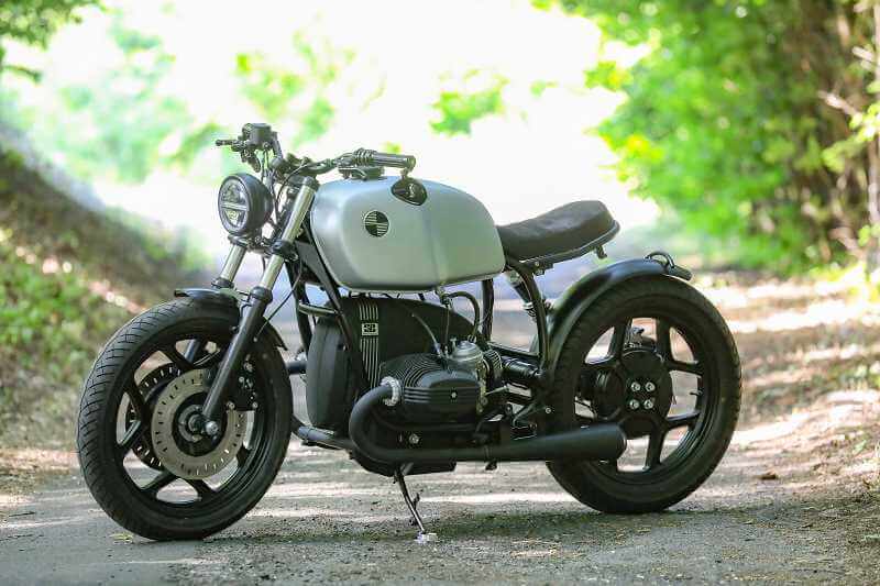 Concept Bike BMW Bobber SE Silver Blade