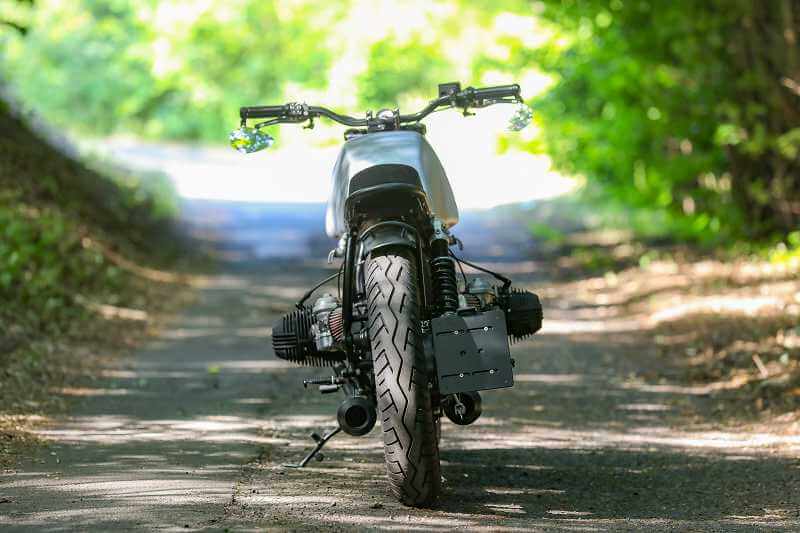 Concept Bike BMW Bobber SE Silver Blade