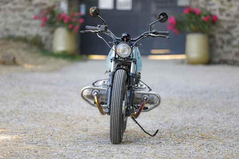 BMW Roadster SE Concept Bike  light blue Edition