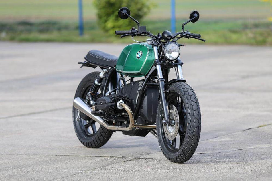 Concept bike BMW Roadster SE, colore verde, per viaggi