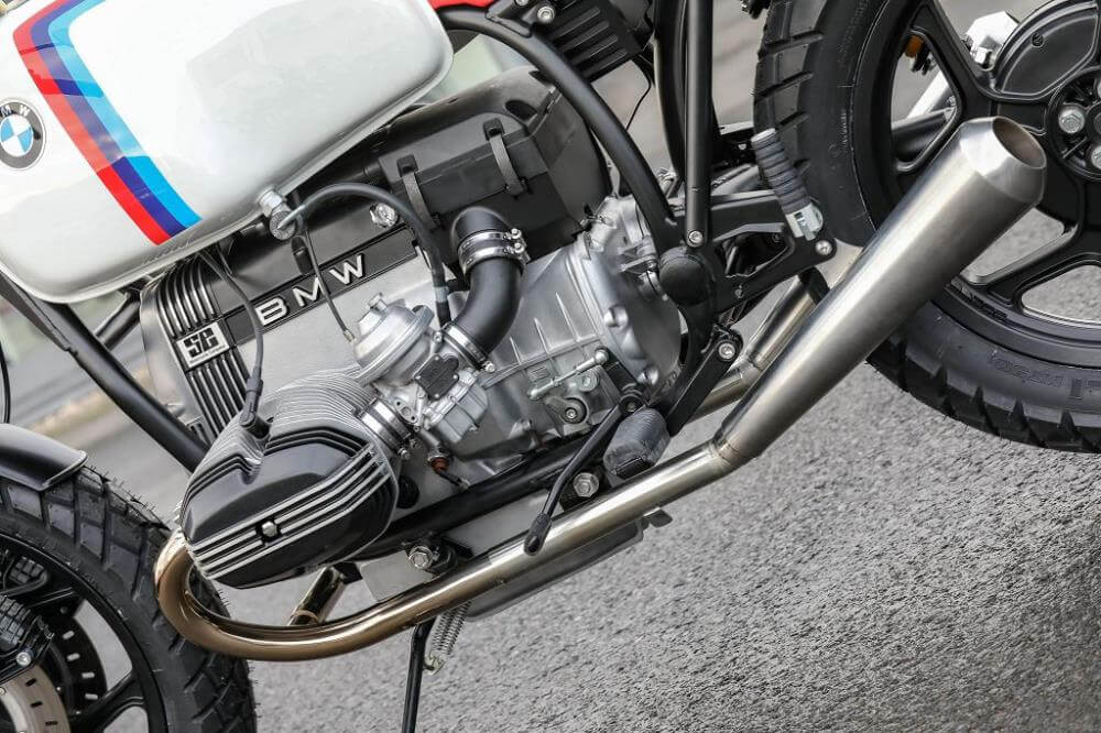 BMW Roadster SE Concept Bike Édition Blanche et Rouge