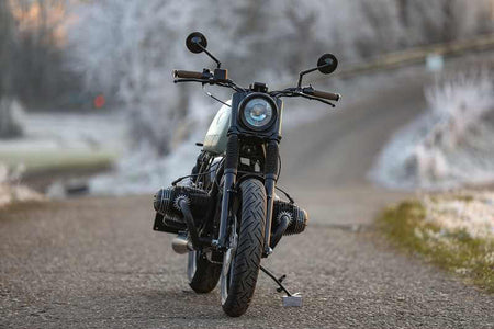 BMW Bobber SE Concept Bike Highbike Edition vert