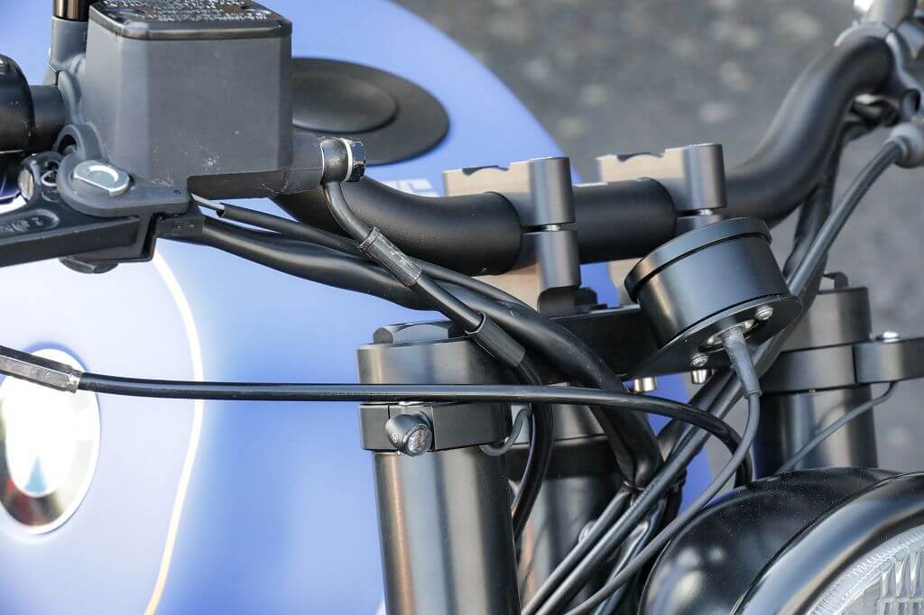 SE stainless steel braided brake line for shortened forks and mid-rise handlebars