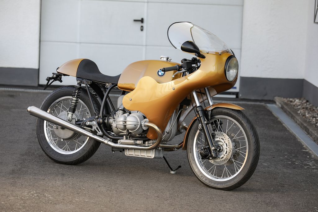 BMW R90 Concept Bike Classic Racer Gold