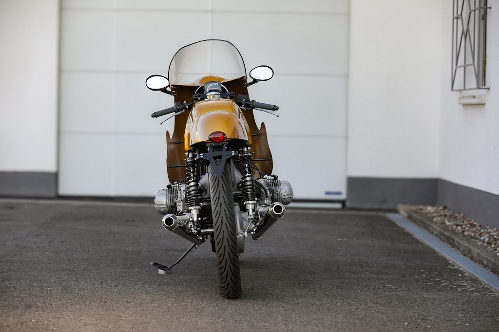 BMW R90 Concept Bike Classic Racer Gold