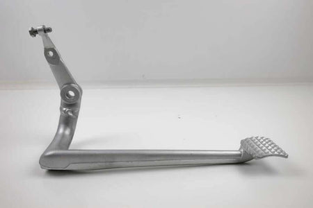 BMW Twinshock用ブレーキペダル、SEボバーエキゾースト用に改造