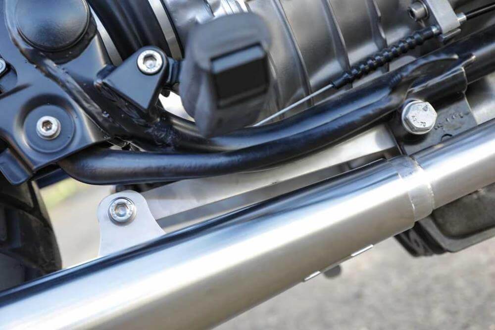 Système d'échappement Slip-on 2-2 Bobber pour BMW R65 R80 R100 Monolever avec homologation ABE