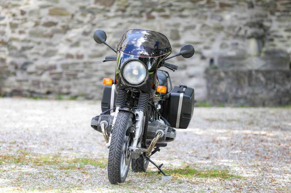 BMW R80 completamente restaurata