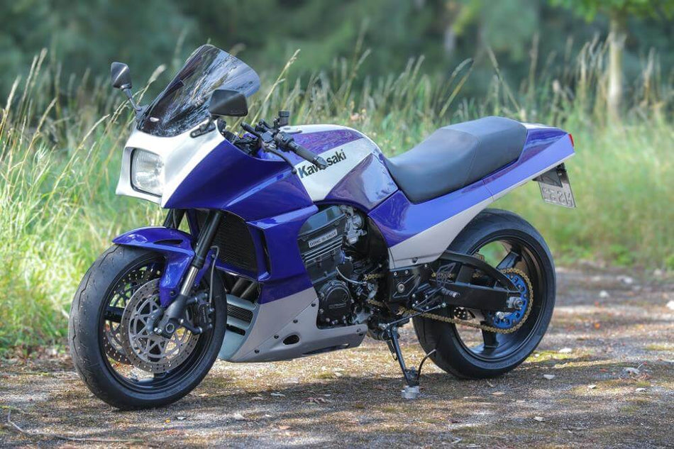 Kawasaki GPZ 900R Superbike con 1030cc