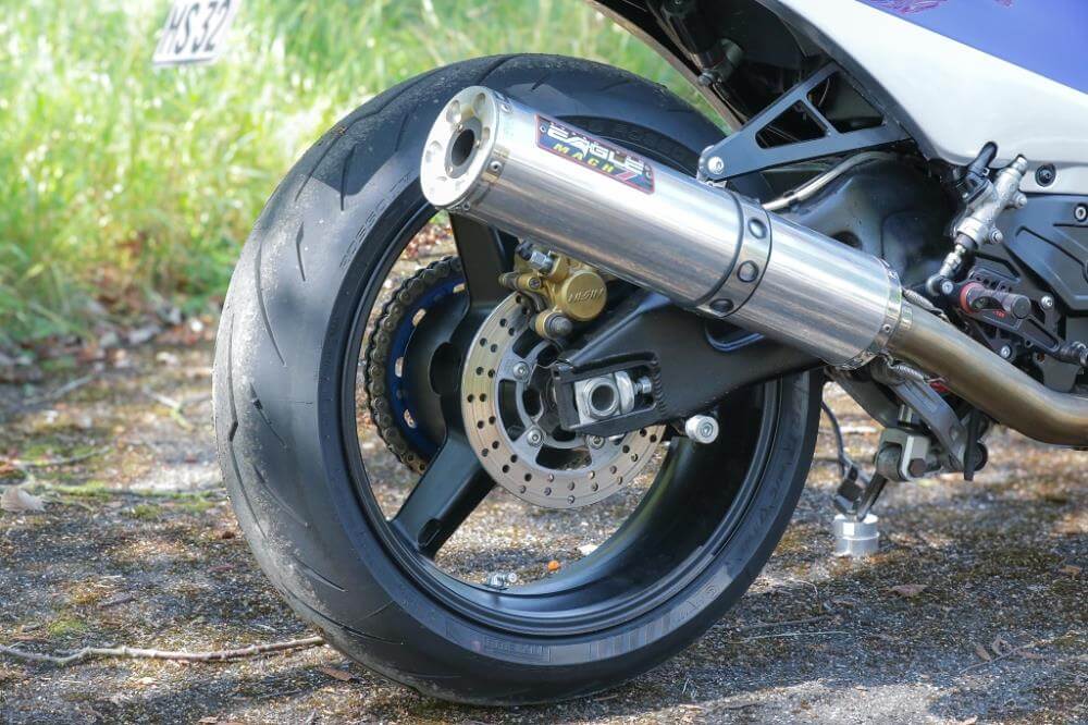 Kawasaki GPZ 900R Superbike avec 1030cc