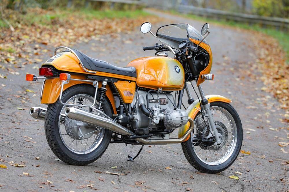 BMW R90 S complete restoration