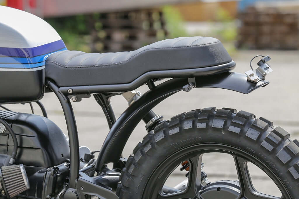 BMW R65 R80 R100 モノレバー用 1人乗りステップ付きリアコンバージョンキット（自立型、TÜV認証取得済み）