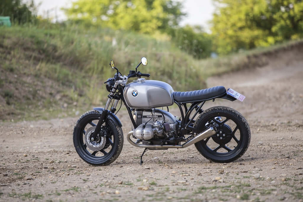 Concept moto BMW Roadster avec monobras oscillant