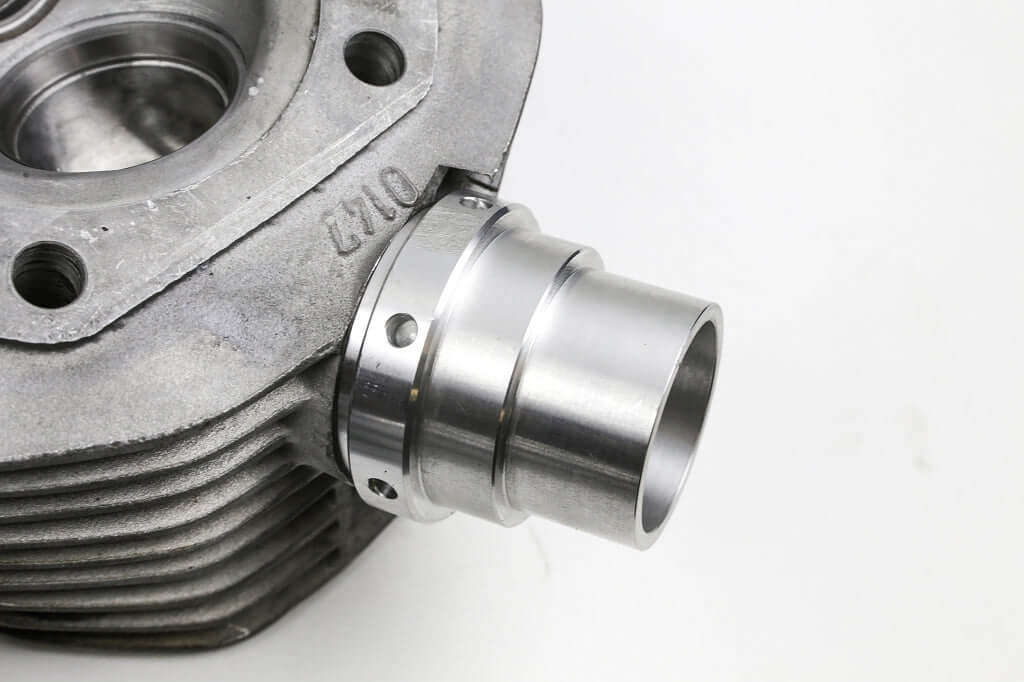 Collettori di aspirazione (coppia) M42 in alluminio per carburatori Dell'Orto da 38 mm