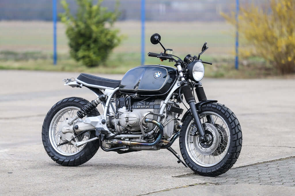 ダークブルーのBMW R100 R ロードスター（ショート）