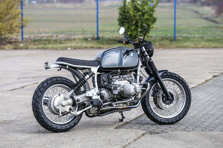 ダークブルーのBMW R100 R ロードスター（ショート）