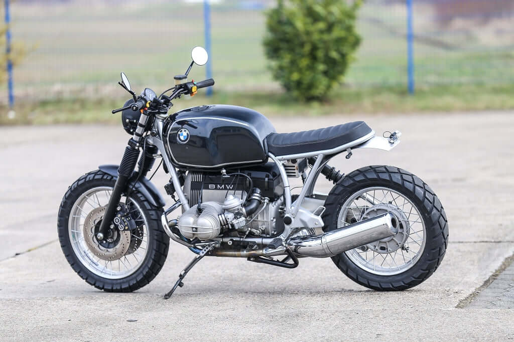ダークブルーのBMW R100 R ロードスター（ショート）