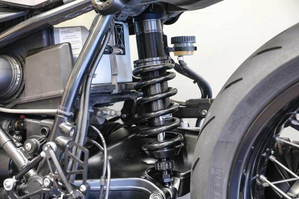Öhlins STX46 Black Line, length 374mm +10/-2, adjustable rebound and spring preload