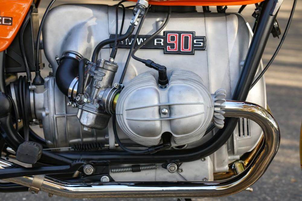 BMW R90 S complete restoration