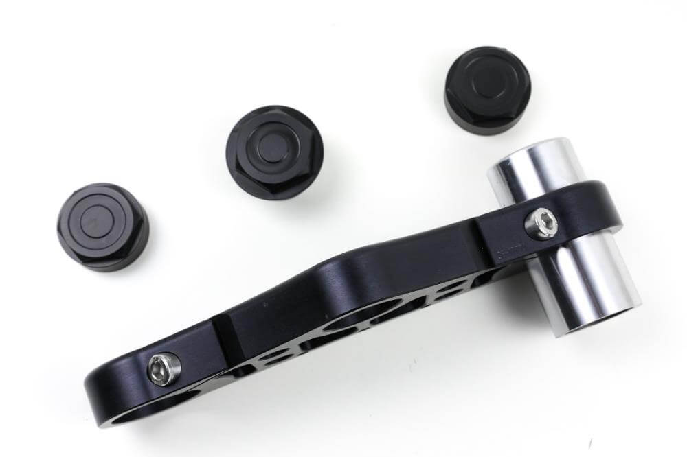 Optional 38.5mm monolever triple clamp for clip-on handlebars with TÜV approval