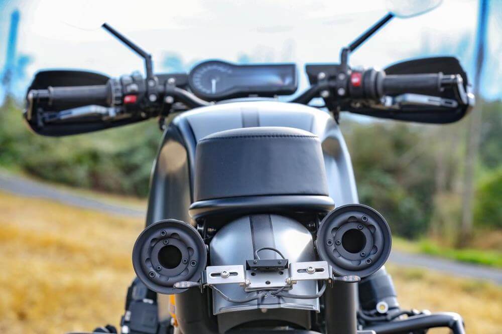 BMW R1200R Scrambler Motorrad Komplett-Umbau without limits