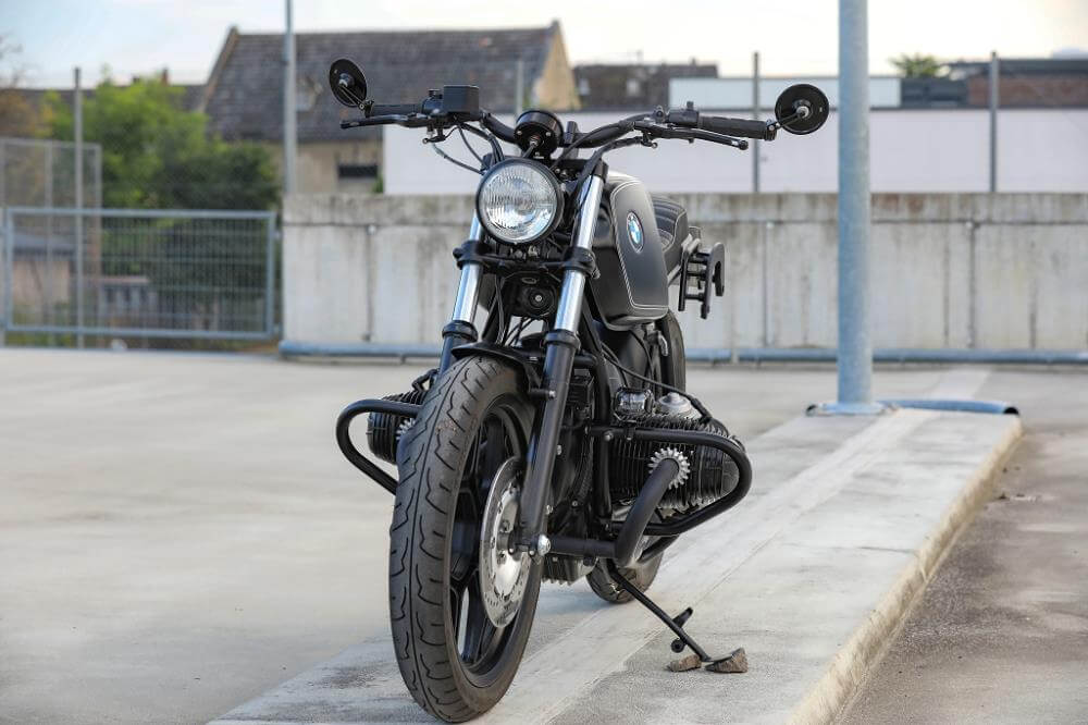 BMW Roadster SE Concept Bike Travel Line Black